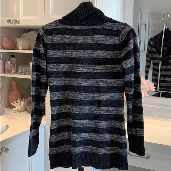 Guess sweater - Picture 6 of 7